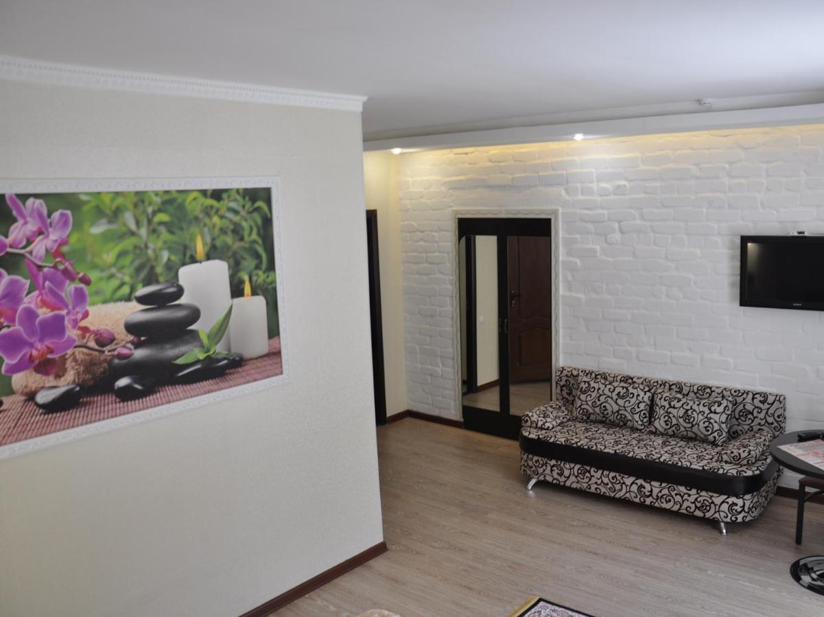 Astina Hotel アスターナ エクステリア 写真
