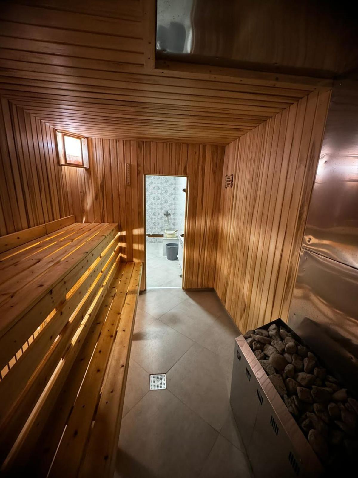 Astina Hotel アスターナ エクステリア 写真