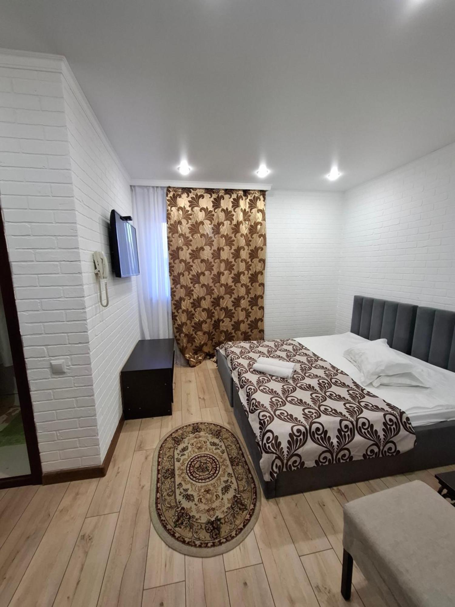 Astina Hotel アスターナ エクステリア 写真