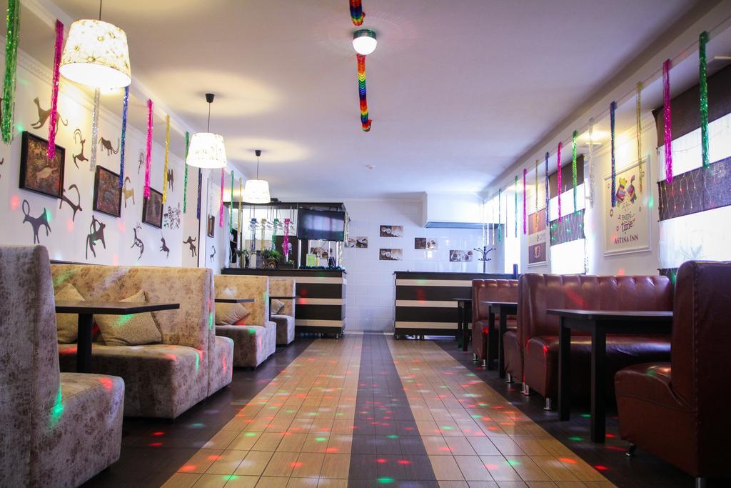 Astina Hotel アスターナ エクステリア 写真