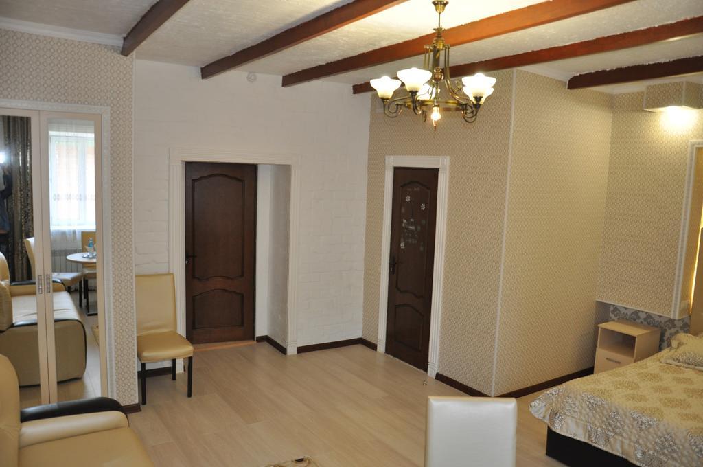 Astina Hotel アスターナ エクステリア 写真