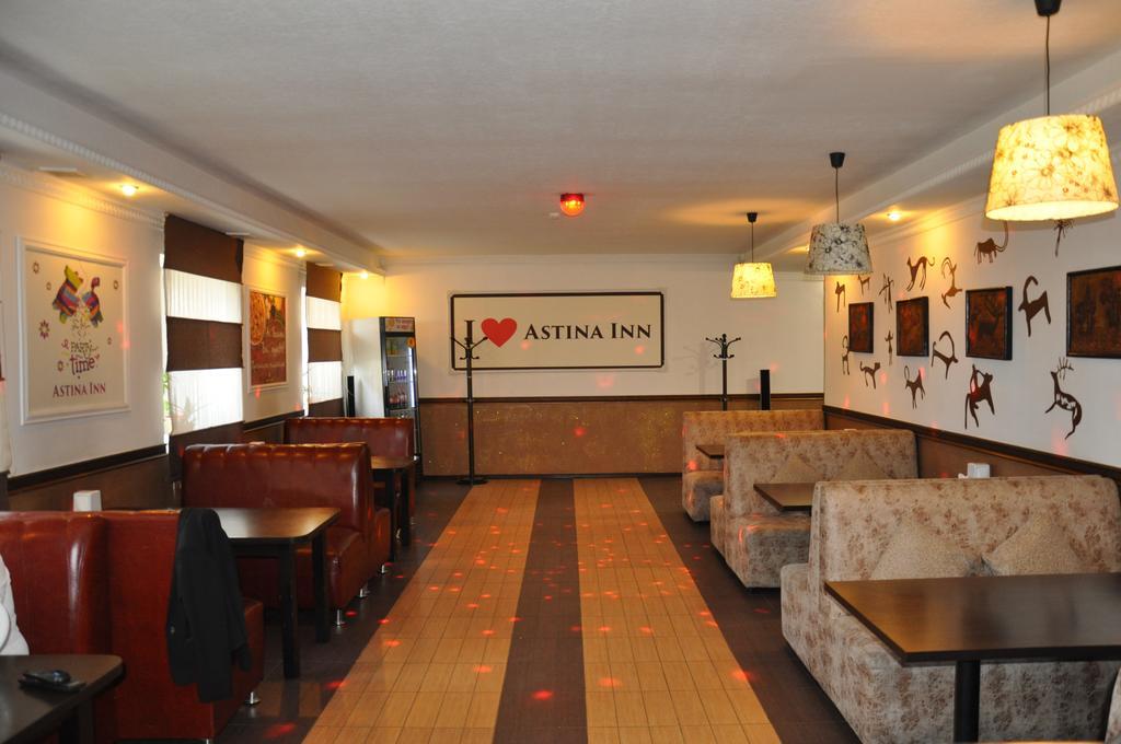 Astina Hotel アスターナ エクステリア 写真